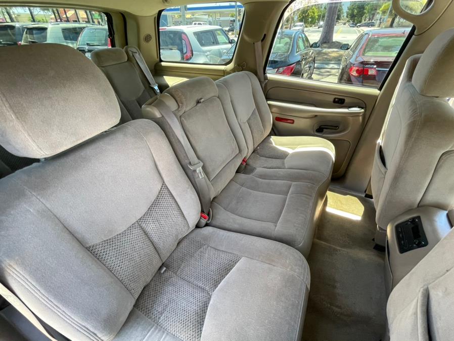 Used Chevrolet Tahoe LS Sport Utility 4D 2005 | Green Light Auto. Corona, California Used Chevrolet Tahoe LS Sport Utility 4D 2005 | Green Light Auto. Corona, California