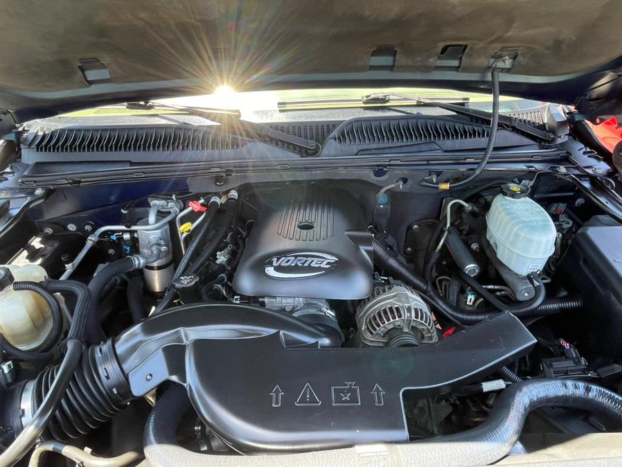 Used Chevrolet Tahoe LS Sport Utility 4D 2005 | Green Light Auto. Corona, California Used Chevrolet Tahoe LS Sport Utility 4D 2005 | Green Light Auto. Corona, California