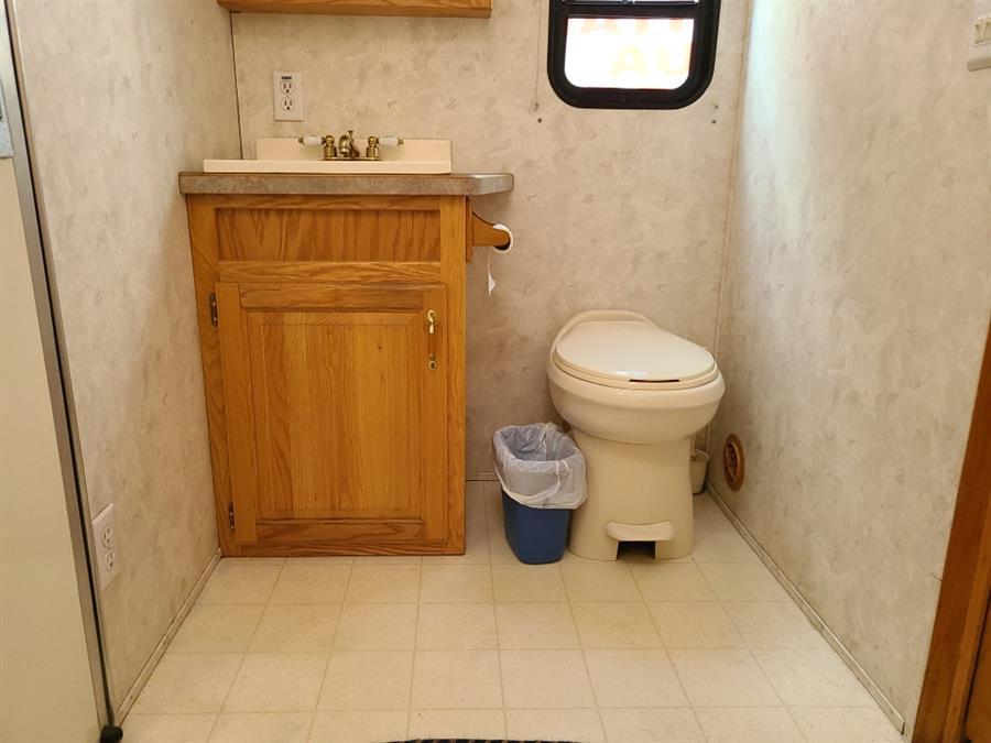 Used Freightliner 16/10 MG Camper Renegade Toy Hauler 2000 | National Auto Brokers, Inc.. Waterbury, Connecticut Used Freightliner 16/10 MG Camper Renegade Toy Hauler 2000 | National Auto Brokers, Inc.. Waterbury, Connecticut