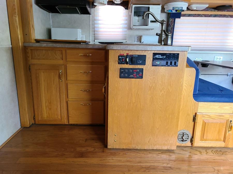 Used Freightliner 16/10 MG Camper Renegade Toy Hauler 2000 | National Auto Brokers, Inc.. Waterbury, Connecticut Used Freightliner 16/10 MG Camper Renegade Toy Hauler 2000 | National Auto Brokers, Inc.. Waterbury, Connecticut