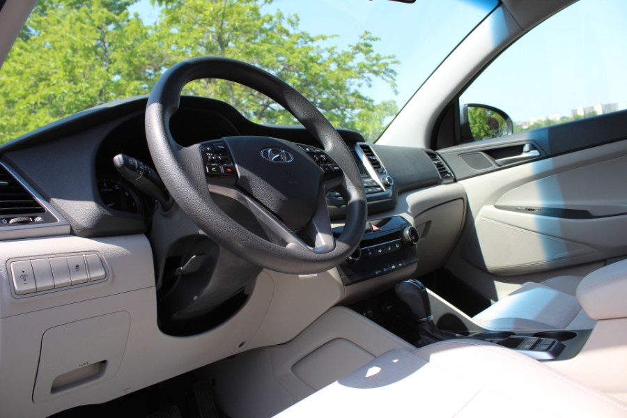 2016 Hyundai Tucson AWD 4dr SE, available for sale in Great Neck, New York | Great Neck Car Buyers & Sellers. Great Neck, New York 2016 Hyundai Tucson AWD 4dr SE, available for sale in Great Neck, New York | Great Neck Car Buyers & Sellers. Great Neck, New York