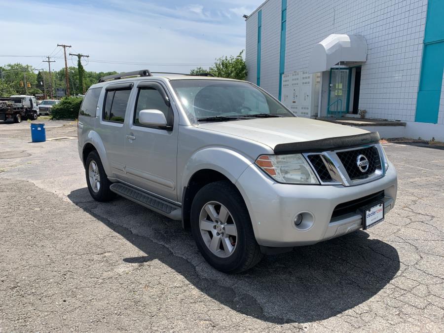 Used Nissan Pathfinder 4WD 4dr V6 S 2008 | Dealertown Auto Wholesalers. Milford, Connecticut Used Nissan Pathfinder 4WD 4dr V6 S 2008 | Dealertown Auto Wholesalers. Milford, Connecticut