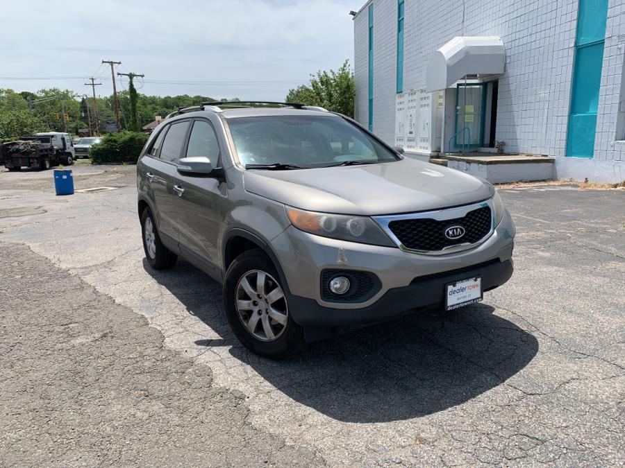 2012 Kia Sorento 2WD 4dr I4-GDI LX, available for sale in Milford, Connecticut | Dealertown Auto Wholesalers. Milford, Connecticut