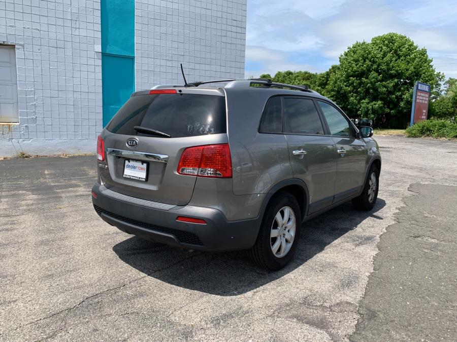 Used Kia Sorento 2WD 4dr I4-GDI LX 2012 | Dealertown Auto Wholesalers. Milford, Connecticut Used Kia Sorento 2WD 4dr I4-GDI LX 2012 | Dealertown Auto Wholesalers. Milford, Connecticut