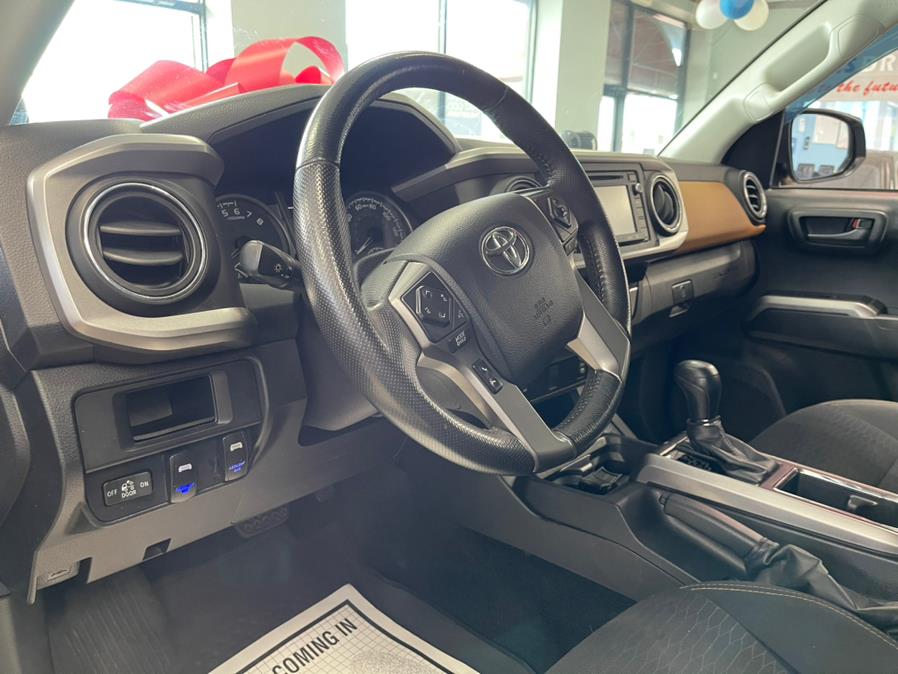 2017 Toyota Tacoma SR5 Double Cab 5'' Bed V6 4x2 AT (Natl), available for sale in Inwood, New York | 5 Towns Drive. Inwood, New York 2017 Toyota Tacoma SR5 Double Cab 5'' Bed V6 4x2 AT (Natl), available for sale in Inwood, New York | 5 Towns Drive. Inwood, New York