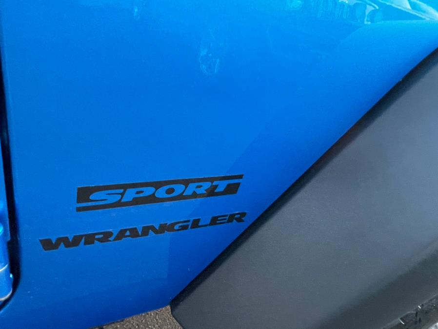Used Jeep Wrangler 4WD 2dr Sport 2015 | Lava Motors 2 Inc. Canton, Connecticut Used Jeep Wrangler 4WD 2dr Sport 2015 | Lava Motors 2 Inc. Canton, Connecticut