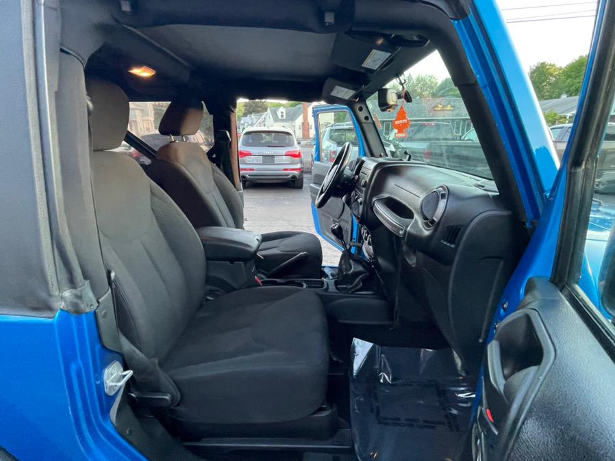 Used Jeep Wrangler 4WD 2dr Sport 2015 | Lava Motors 2 Inc. Canton, Connecticut Used Jeep Wrangler 4WD 2dr Sport 2015 | Lava Motors 2 Inc. Canton, Connecticut