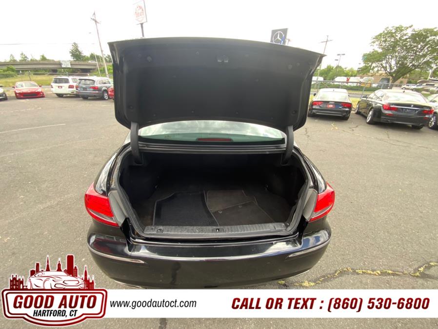 Used Hyundai Azera 4dr Sdn Limited 2011 | Good Auto LLC. Hartford, Connecticut Used Hyundai Azera 4dr Sdn Limited 2011 | Good Auto LLC. Hartford, Connecticut
