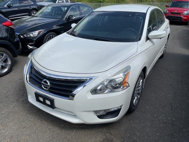 Used Nissan Altima 2.5 S 2015 | Blasius Federal Road. Brookfield, Connecticut Used Nissan Altima 2.5 S 2015 | Blasius Federal Road. Brookfield, Connecticut