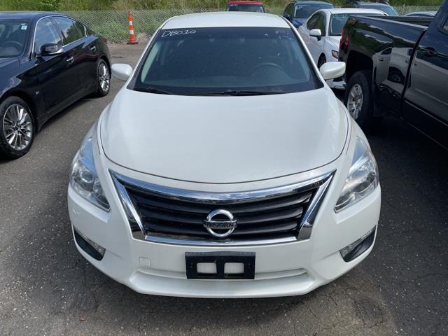 Used Nissan Altima 2.5 S 2015 | Blasius Federal Road. Brookfield, Connecticut Used Nissan Altima 2.5 S 2015 | Blasius Federal Road. Brookfield, Connecticut