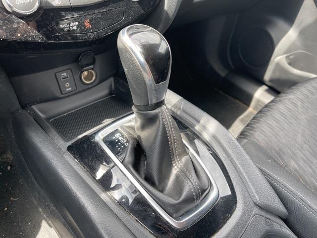 Used Nissan Rogue SV 2017 | Blasius Federal Road. Brookfield, Connecticut Used Nissan Rogue SV 2017 | Blasius Federal Road. Brookfield, Connecticut
