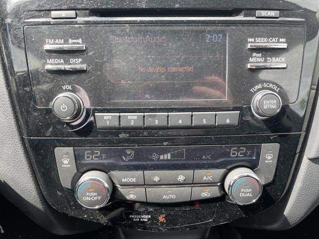 Used Nissan Rogue SV 2017 | Blasius Federal Road. Brookfield, Connecticut Used Nissan Rogue SV 2017 | Blasius Federal Road. Brookfield, Connecticut