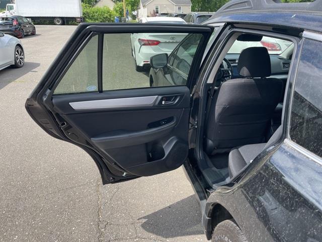 Used Subaru Outback 2.5i 2018 | Blasius Federal Road. Brookfield, Connecticut Used Subaru Outback 2.5i 2018 | Blasius Federal Road. Brookfield, Connecticut