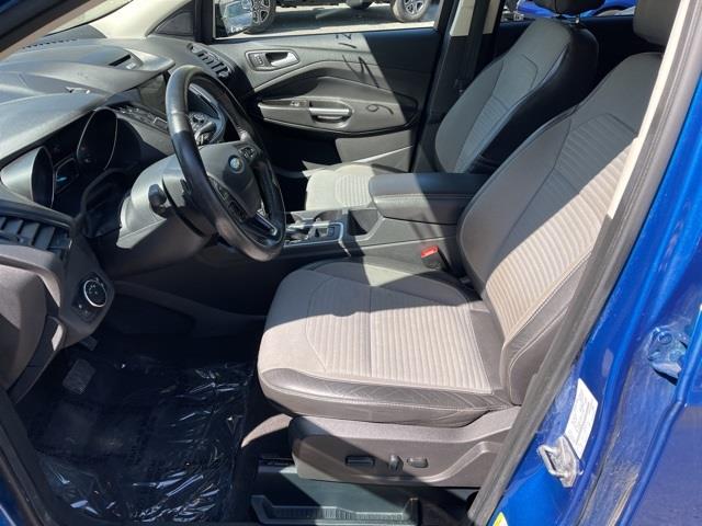 Used Ford Escape SE 2017 | Blasius Federal Road. Brookfield, Connecticut Used Ford Escape SE 2017 | Blasius Federal Road. Brookfield, Connecticut