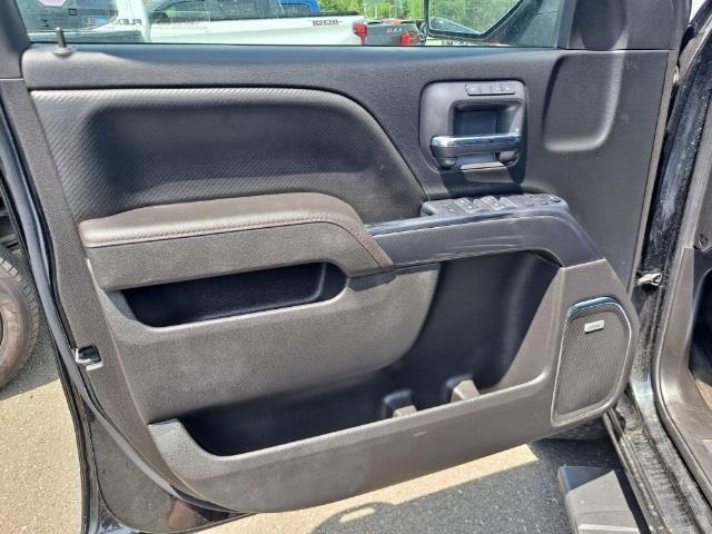 Used GMC Sierra 2500hd SLT 2016 | Blasius Federal Road. Brookfield, Connecticut Used GMC Sierra 2500hd SLT 2016 | Blasius Federal Road. Brookfield, Connecticut