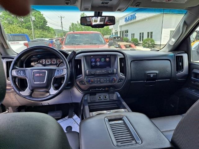 Used GMC Sierra 2500hd SLT 2016 | Blasius Federal Road. Brookfield, Connecticut Used GMC Sierra 2500hd SLT 2016 | Blasius Federal Road. Brookfield, Connecticut