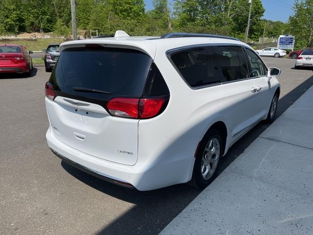 Used Chrysler Pacifica Limited 2020 | Blasius Federal Road. Brookfield, Connecticut Used Chrysler Pacifica Limited 2020 | Blasius Federal Road. Brookfield, Connecticut