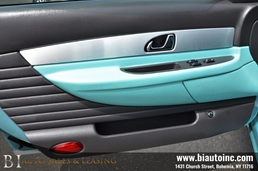 Used Ford Thunderbird 2dr Conv w/Hardtop Deluxe 2002 | B I Auto Sales. Bohemia, New York Used Ford Thunderbird 2dr Conv w/Hardtop Deluxe 2002 | B I Auto Sales. Bohemia, New York