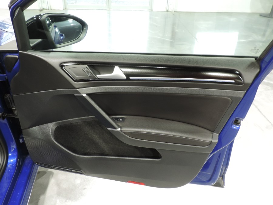 Used Volkswagen Golf R 4dr HB Man 2016 | Auto Gallery. Lodi, New Jersey Used Volkswagen Golf R 4dr HB Man 2016 | Auto Gallery. Lodi, New Jersey