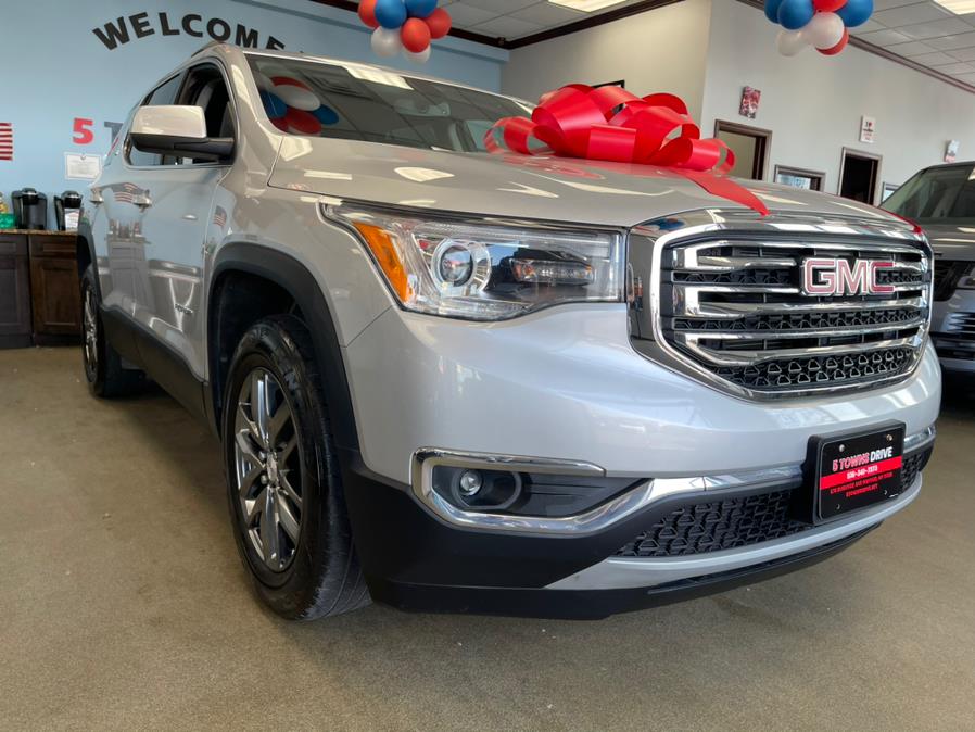 2017 GMC Acadia FWD 4dr SLT w/SLT-1, available for sale in Inwood, New York | 5 Towns Drive. Inwood, New York 2017 GMC Acadia FWD 4dr SLT w/SLT-1, available for sale in Inwood, New York | 5 Towns Drive. Inwood, New York