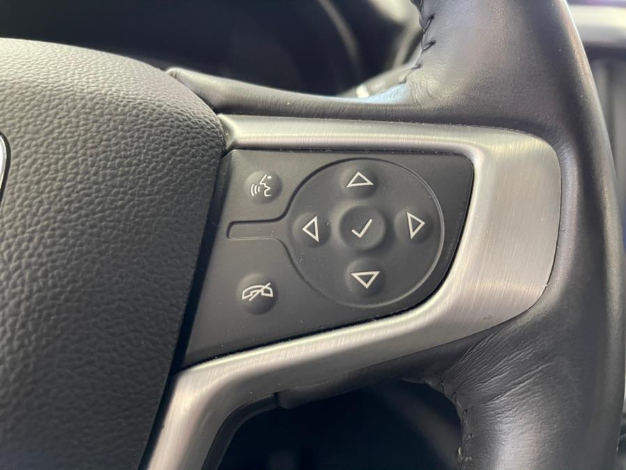2017 GMC Acadia FWD 4dr SLT w/SLT-1, available for sale in Inwood, New York | 5 Towns Drive. Inwood, New York 2017 GMC Acadia FWD 4dr SLT w/SLT-1, available for sale in Inwood, New York | 5 Towns Drive. Inwood, New York
