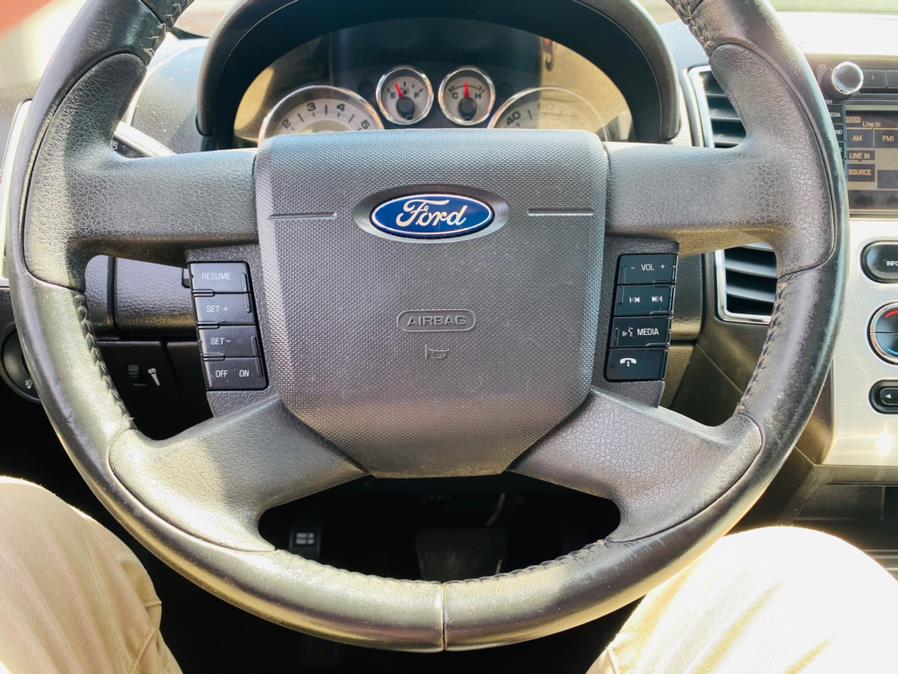 2008 Ford Edge 4dr Limited AWD, available for sale in New Britain, Connecticut | Supreme Automotive. New Britain, Connecticut 2008 Ford Edge 4dr Limited AWD, available for sale in New Britain, Connecticut | Supreme Automotive. New Britain, Connecticut
