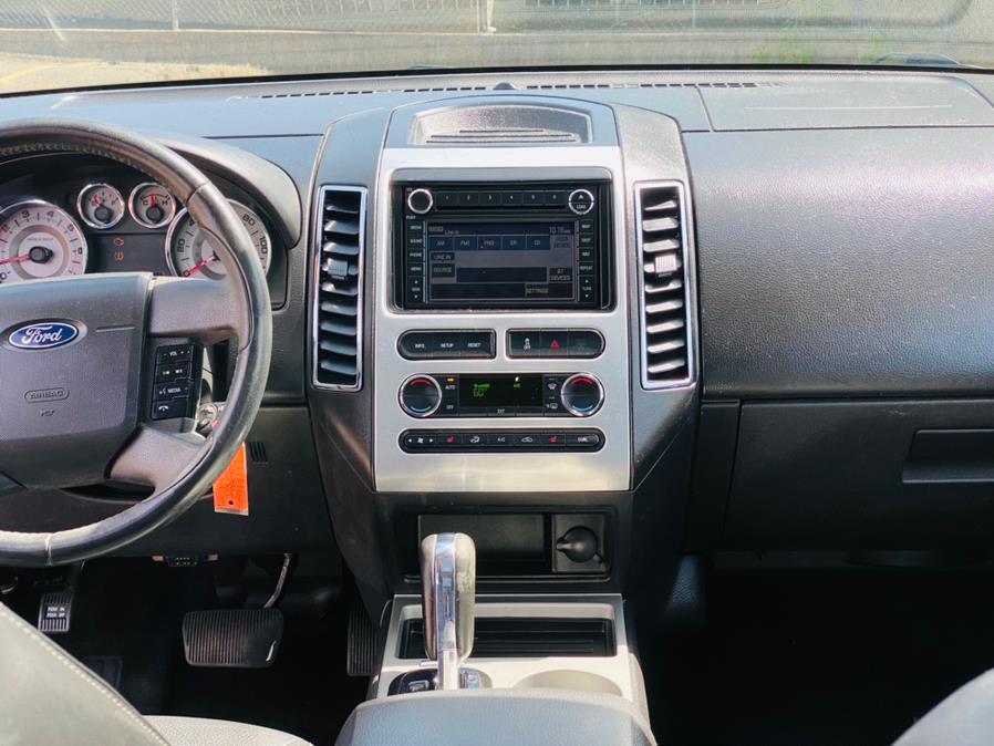 2008 Ford Edge 4dr Limited AWD, available for sale in New Britain, Connecticut | Supreme Automotive. New Britain, Connecticut 2008 Ford Edge 4dr Limited AWD, available for sale in New Britain, Connecticut | Supreme Automotive. New Britain, Connecticut