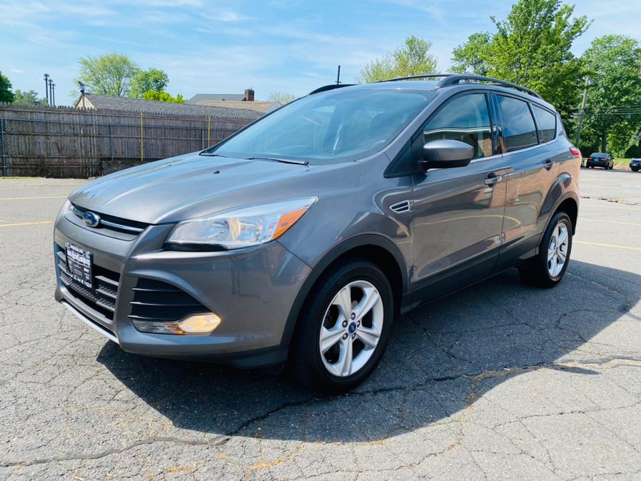 2013 Ford Escape FWD 4dr SE, available for sale in New Britain, Connecticut | Supreme Automotive. New Britain, Connecticut 2013 Ford Escape FWD 4dr SE, available for sale in New Britain, Connecticut | Supreme Automotive. New Britain, Connecticut