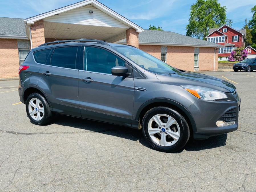 2013 Ford Escape FWD 4dr SE, available for sale in New Britain, Connecticut | Supreme Automotive. New Britain, Connecticut 2013 Ford Escape FWD 4dr SE, available for sale in New Britain, Connecticut | Supreme Automotive. New Britain, Connecticut