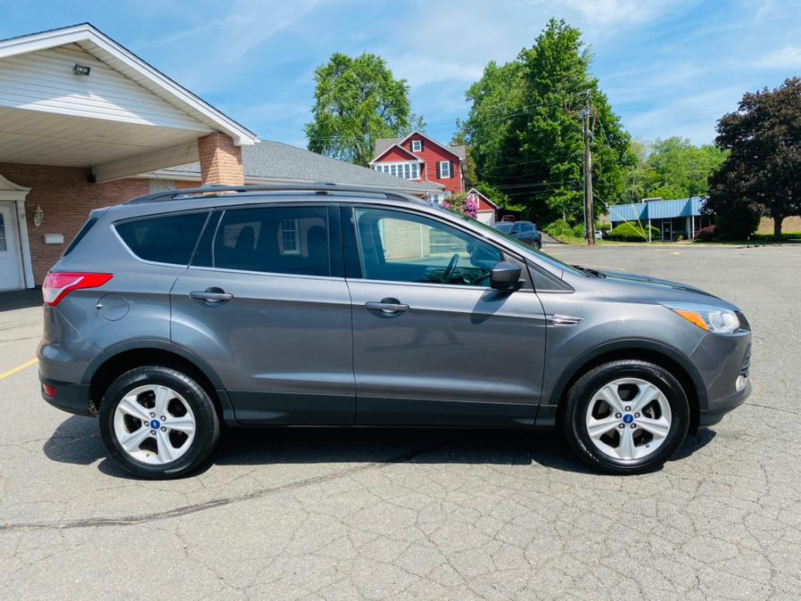 2013 Ford Escape FWD 4dr SE, available for sale in New Britain, Connecticut | Supreme Automotive. New Britain, Connecticut 2013 Ford Escape FWD 4dr SE, available for sale in New Britain, Connecticut | Supreme Automotive. New Britain, Connecticut