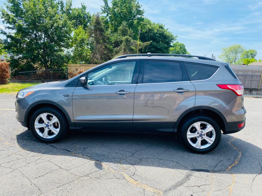 2013 Ford Escape FWD 4dr SE, available for sale in New Britain, Connecticut | Supreme Automotive. New Britain, Connecticut 2013 Ford Escape FWD 4dr SE, available for sale in New Britain, Connecticut | Supreme Automotive. New Britain, Connecticut