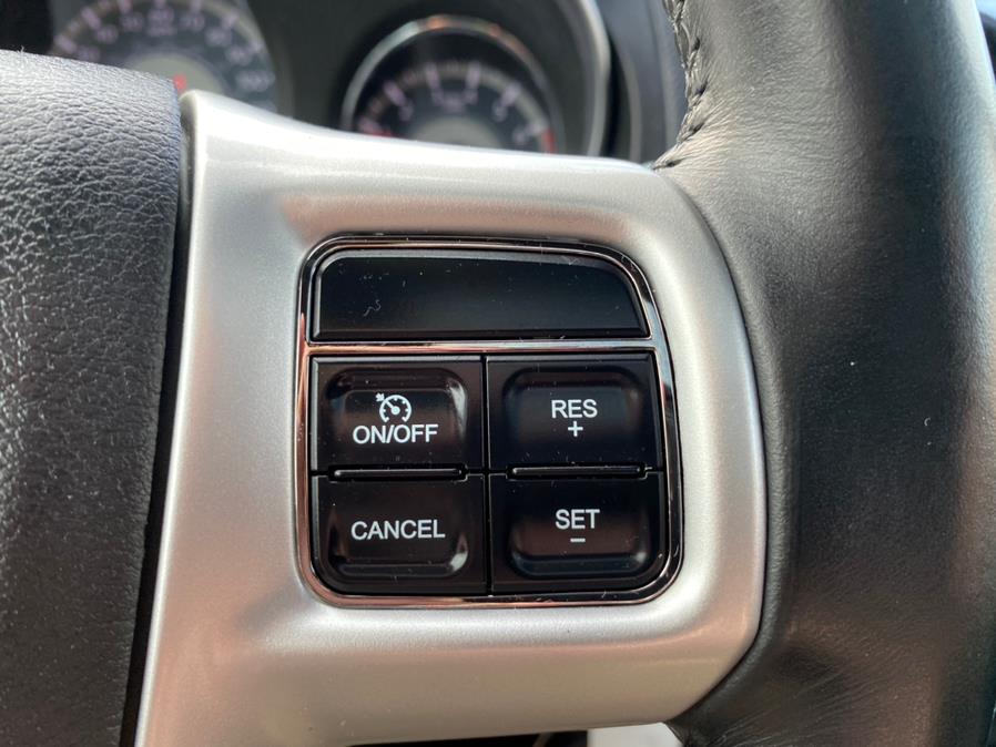 2011 Chrysler 200 4dr Sdn Touring, available for sale in New Britain, Connecticut | Supreme Automotive. New Britain, Connecticut 2011 Chrysler 200 4dr Sdn Touring, available for sale in New Britain, Connecticut | Supreme Automotive. New Britain, Connecticut