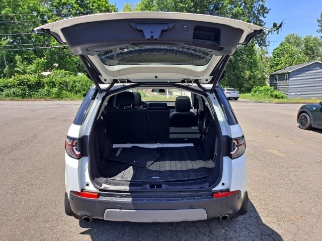Used Land Rover Discovery Sport HSE 2017 | Blasius Federal Road. Brookfield, Connecticut Used Land Rover Discovery Sport HSE 2017 | Blasius Federal Road. Brookfield, Connecticut