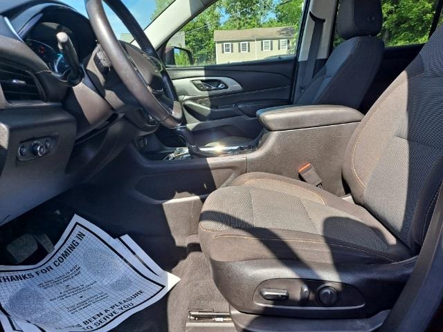 Used Chevrolet Traverse LT 2018 | Blasius Federal Road. Brookfield, Connecticut Used Chevrolet Traverse LT 2018 | Blasius Federal Road. Brookfield, Connecticut