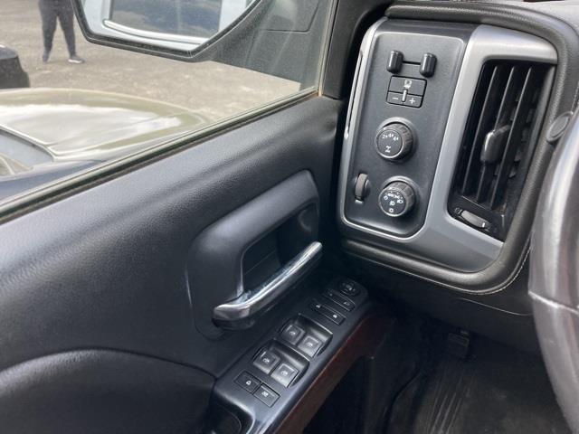 Used GMC Sierra 2500hd SLE 2018 | Blasius Federal Road. Brookfield, Connecticut Used GMC Sierra 2500hd SLE 2018 | Blasius Federal Road. Brookfield, Connecticut