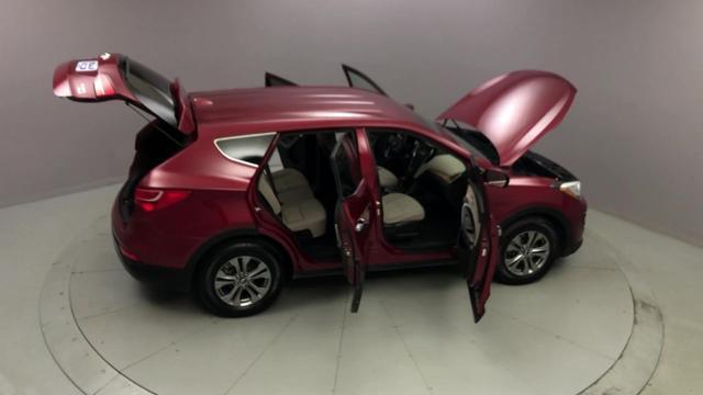 Used Hyundai Santa Fe Sport AWD 4dr 2.4 2015 | J&M Automotive Sls&Svc LLC. Naugatuck, Connecticut Used Hyundai Santa Fe Sport AWD 4dr 2.4 2015 | J&M Automotive Sls&Svc LLC. Naugatuck, Connecticut