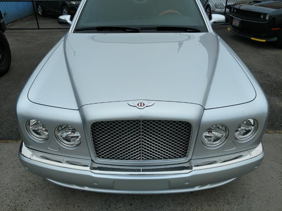 2006 Bentley Arnage 4dr Sdn R, available for sale in Wantagh, New York | Alpine Motors Inc. Wantagh, New York 2006 Bentley Arnage 4dr Sdn R, available for sale in Wantagh, New York | Alpine Motors Inc. Wantagh, New York