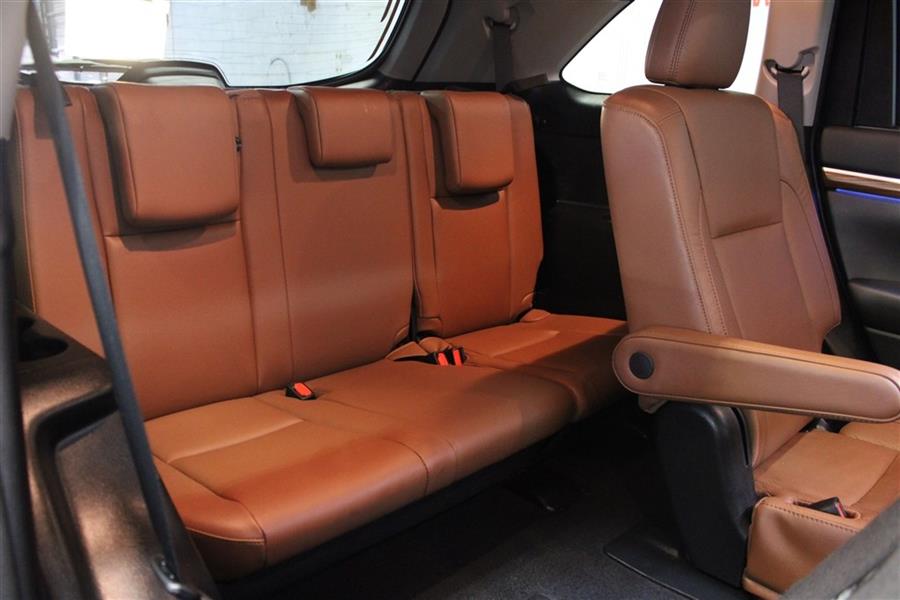 Used Toyota Highlander LIMITED 2019 | Fast Track Motors. Paterson, New Jersey Used Toyota Highlander LIMITED 2019 | Fast Track Motors. Paterson, New Jersey