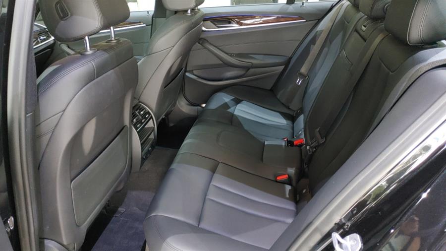Used BMW 5 Series 530i xDrive Sedan 2018 | Dream Car Gallery. Woodbury, New York Used BMW 5 Series 530i xDrive Sedan 2018 | Dream Car Gallery. Woodbury, New York