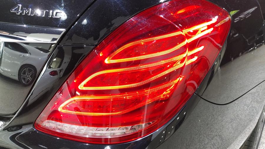 Used Mercedes-Benz S-Class S 550 4MATIC Sedan 2017 | Dream Car Gallery. Woodbury, New York Used Mercedes-Benz S-Class S 550 4MATIC Sedan 2017 | Dream Car Gallery. Woodbury, New York