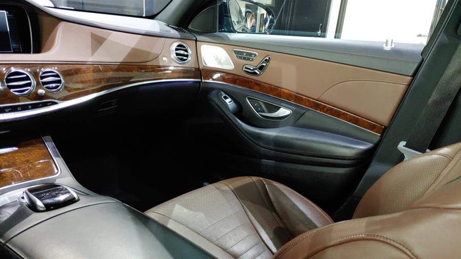 Used Mercedes-Benz S-Class S 550 4MATIC Sedan 2017 | Dream Car Gallery. Woodbury, New York Used Mercedes-Benz S-Class S 550 4MATIC Sedan 2017 | Dream Car Gallery. Woodbury, New York