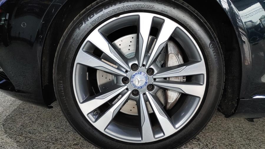 Used Mercedes-Benz S-Class S 550 4MATIC Sedan 2017 | Dream Car Gallery. Woodbury, New York Used Mercedes-Benz S-Class S 550 4MATIC Sedan 2017 | Dream Car Gallery. Woodbury, New York
