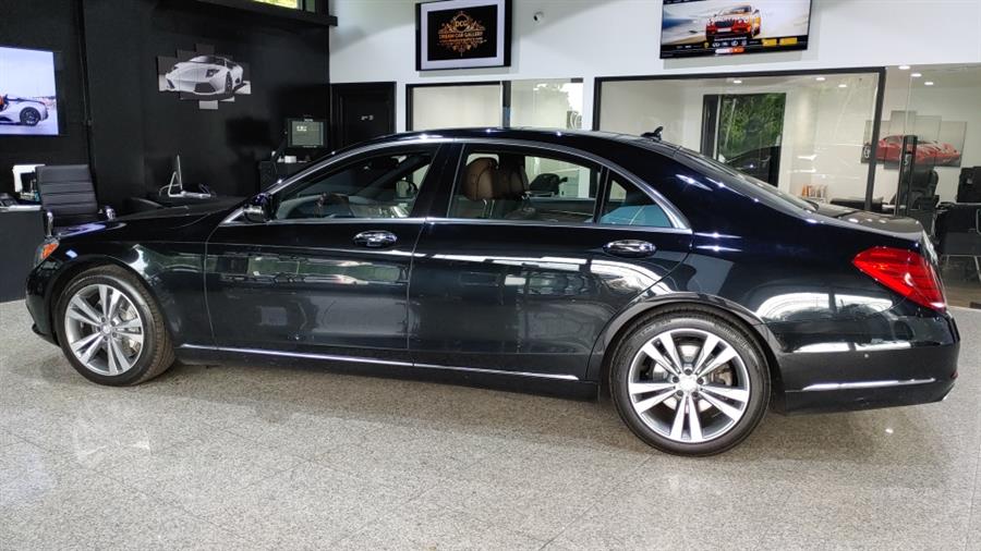 Used Mercedes-Benz S-Class S 550 4MATIC Sedan 2017 | Dream Car Gallery. Woodbury, New York Used Mercedes-Benz S-Class S 550 4MATIC Sedan 2017 | Dream Car Gallery. Woodbury, New York