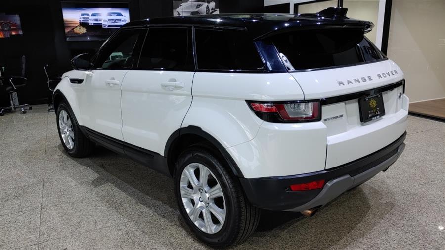 Used Land Rover Range Rover Evoque 5 Door SE 2017 | Dream Car Gallery. Woodbury, New York Used Land Rover Range Rover Evoque 5 Door SE 2017 | Dream Car Gallery. Woodbury, New York