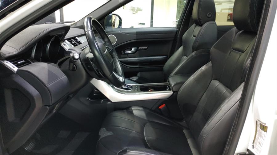 Used Land Rover Range Rover Evoque 5 Door SE 2017 | Dream Car Gallery. Woodbury, New York Used Land Rover Range Rover Evoque 5 Door SE 2017 | Dream Car Gallery. Woodbury, New York