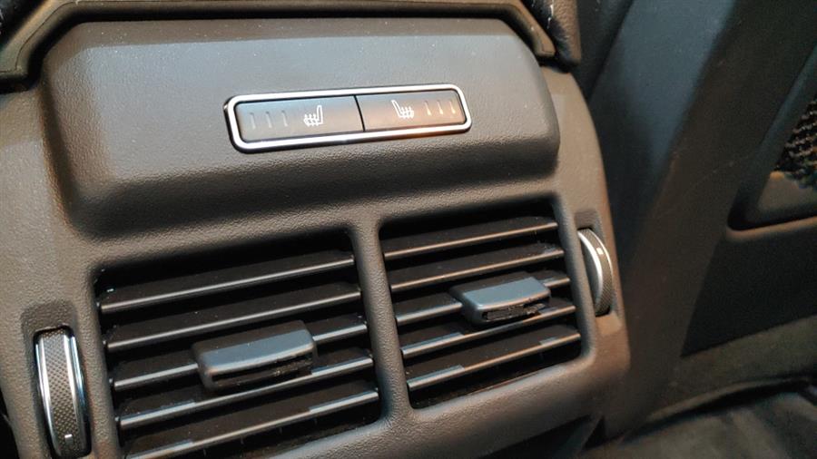 Used Land Rover Range Rover Evoque 5 Door SE 2017 | Dream Car Gallery. Woodbury, New York Used Land Rover Range Rover Evoque 5 Door SE 2017 | Dream Car Gallery. Woodbury, New York