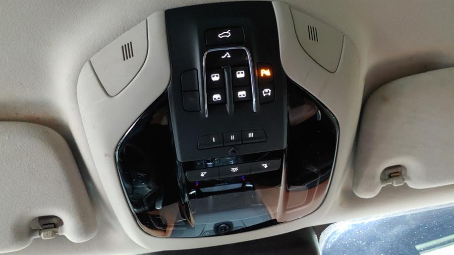 Used Maserati Levante 3.0L 2017 | Dream Car Gallery. Woodbury, New York Used Maserati Levante 3.0L 2017 | Dream Car Gallery. Woodbury, New York