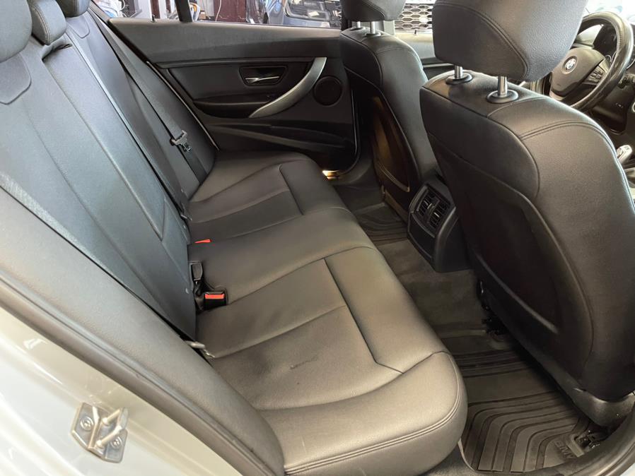 Used BMW 3 Series 4dr Sdn 320i RWD 2015 | 5 Towns Drive. Inwood, New York Used BMW 3 Series 4dr Sdn 320i RWD 2015 | 5 Towns Drive. Inwood, New York