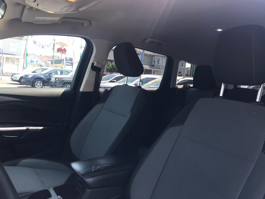 Used Ford Escape SE 4WD 2018 | Affordable Motors Inc. Bridgeport, Connecticut Used Ford Escape SE 4WD 2018 | Affordable Motors Inc. Bridgeport, Connecticut