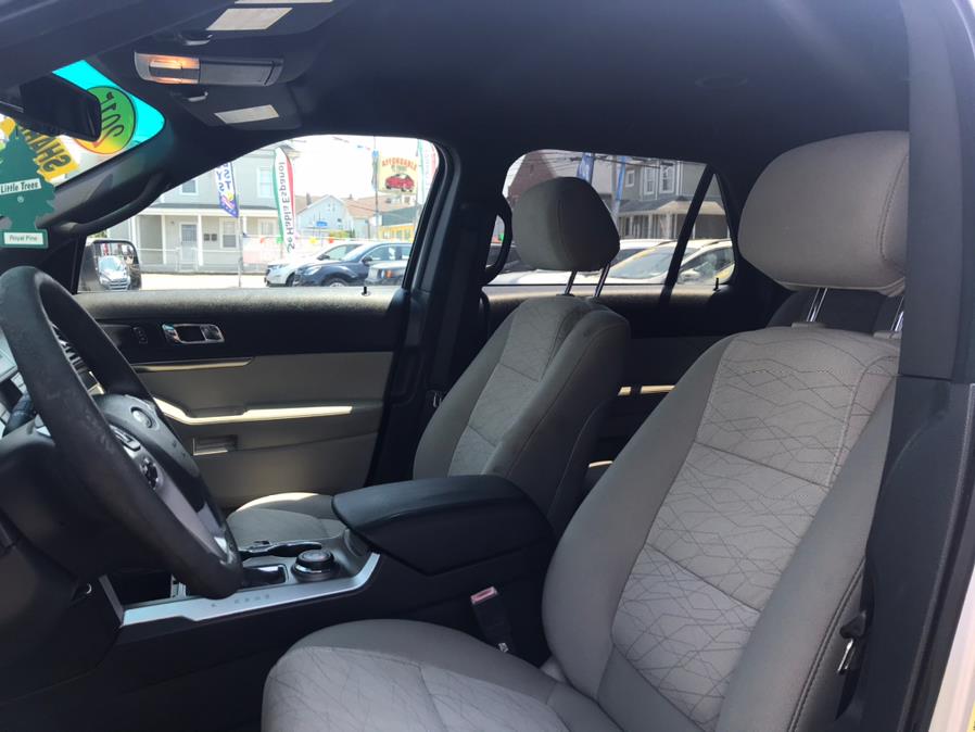 Used Ford Explorer 4WD 4dr Base 2015 | Affordable Motors Inc. Bridgeport, Connecticut Used Ford Explorer 4WD 4dr Base 2015 | Affordable Motors Inc. Bridgeport, Connecticut